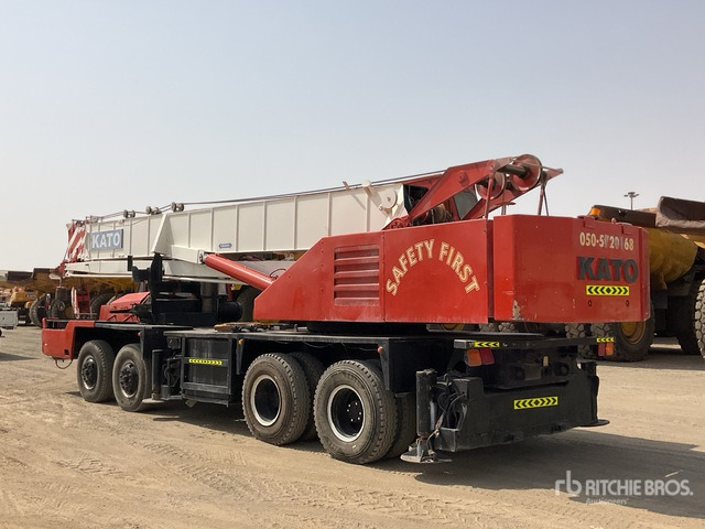 Kato KG51T - All-terrain vinç: fotoğraf 3 Kato KG51T - All-terrain vinç: fotoğraf 3