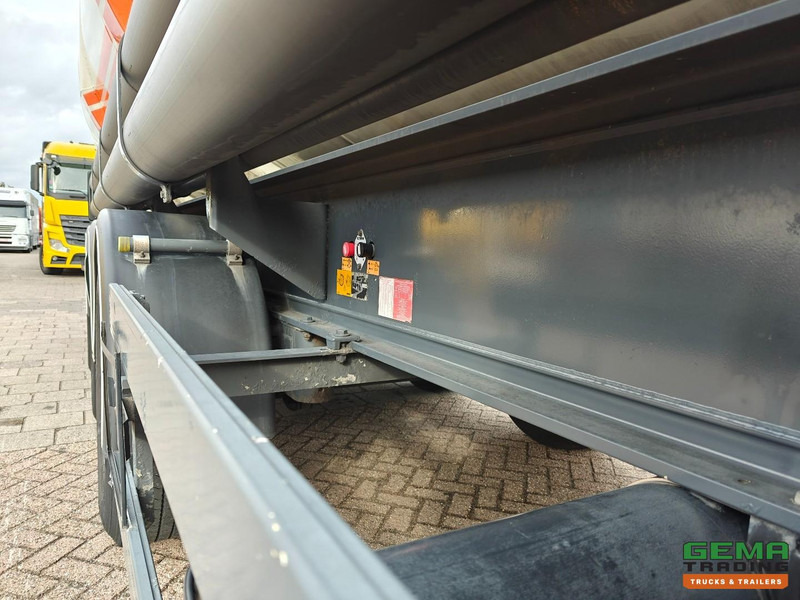 Tanker dorse Benalu T39NLNEP 3-Assen SMB - Silo 60.000L - Trommelremmen - SlangenKokers: fotoğraf 9 Tanker dorse Benalu T39NLNEP 3-Assen SMB - Silo 60.000L - Trommelremmen - SlangenKokers: fotoğraf 9