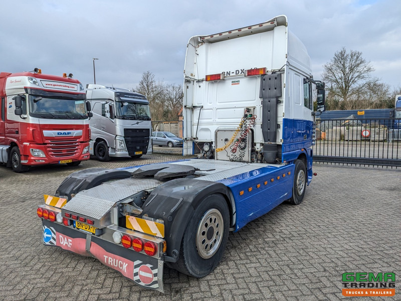 DAF 95XF.480 4x2 Superspacecab Euro3 - Handgeschakeld - Limited Edition Interieur - Side Skirts - Luchthoorns - Çekici: fotoğraf 3 DAF 95XF.480 4x2 Superspacecab Euro3 - Handgeschakeld - Limited Edition Interieur - Side Skirts - Luchthoorns - Çekici: fotoğraf 3