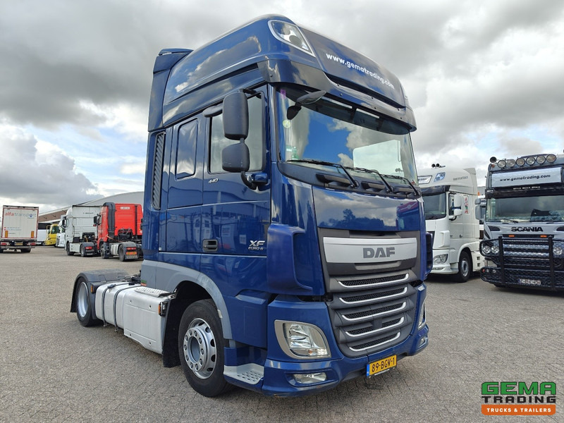 DAF XF 440 FT 4x2 SuperSpaceCab Euro6A - MEGA - Retarder - HandGeschakeld - 344.000KM! - Çekici: fotoğraf 2 DAF XF 440 FT 4x2 SuperSpaceCab Euro6A - MEGA - Retarder - HandGeschakeld - 344.000KM! - Çekici: fotoğraf 2