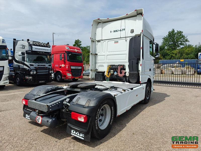 DAF XF 460 FT 4x2 SuperSpaceCab Euro6 - Retarder - Handgeschakeld - Dubbele Tanks - BelgiumTruck - Çekici: fotoğraf 3 DAF XF 460 FT 4x2 SuperSpaceCab Euro6 - Retarder - Handgeschakeld - Dubbele Tanks - BelgiumTruck - Çekici: fotoğraf 3
