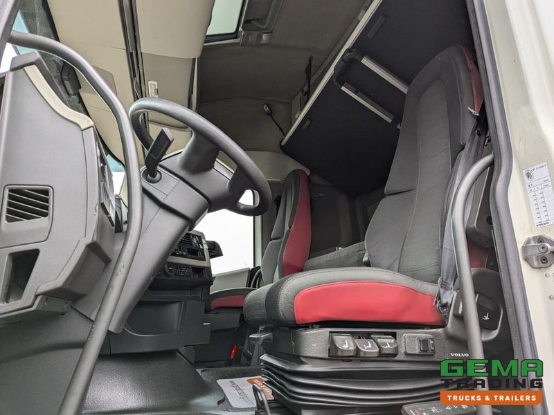 Volvo FH420 4x2 Euro6 FH420 4x2 Globetrotter Euro6 - XLOW / Mega - VEB+ - Double Tanks - Air Suspension - Çekici: fotoğraf 5 Volvo FH420 4x2 Euro6 FH420 4x2 Globetrotter Euro6 - XLOW / Mega - VEB+ - Double Tanks - Air Suspension - Çekici: fotoğraf 5