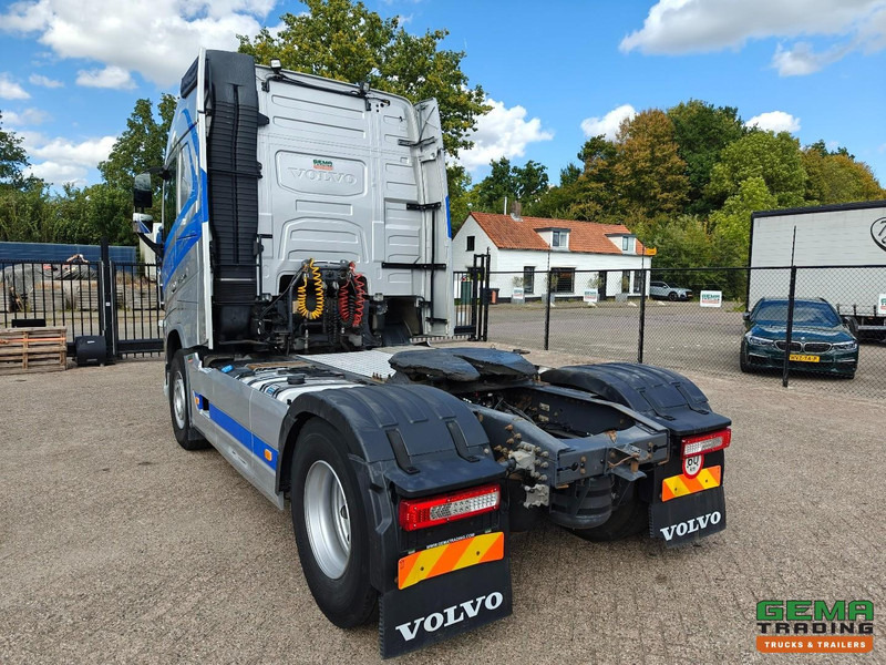 Volvo FH460 4x2 Globetrotter Euro6 - WF/Kiep Hydrauliek - Dubbele Tanks - Çekici: fotoğraf 4 Volvo FH460 4x2 Globetrotter Euro6 - WF/Kiep Hydrauliek - Dubbele Tanks - Çekici: fotoğraf 4