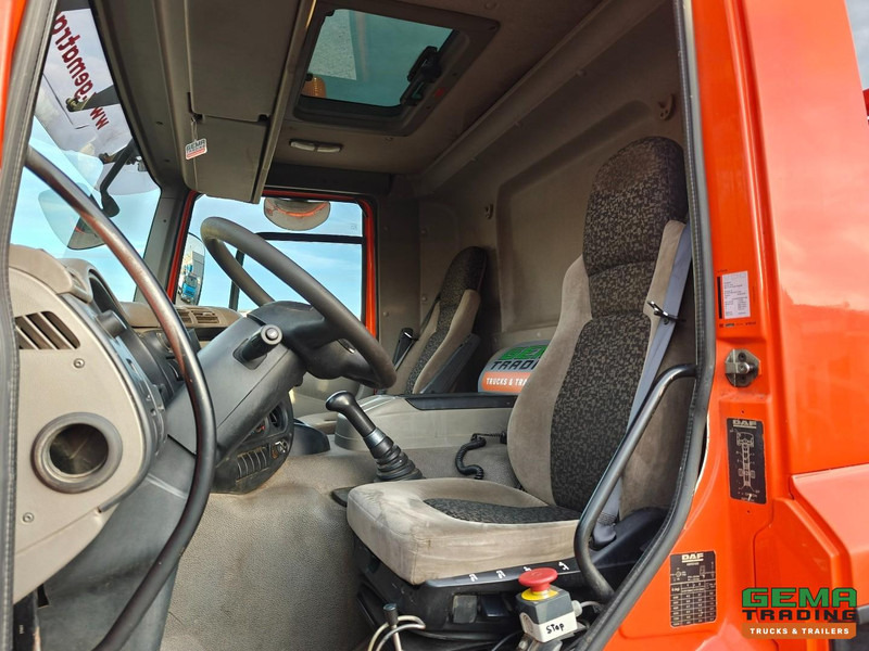 DAF FA CF 65.250 4x2 Dagcab Euro5 - Hyvalift PortaalSysteem 12T - Handgeschakeld - Ringfeder Vangmuil - Hidrolift kamyon: fotoğraf 5 DAF FA CF 65.250 4x2 Dagcab Euro5 - Hyvalift PortaalSysteem 12T - Handgeschakeld - Ringfeder Vangmuil - Hidrolift kamyon: fotoğraf 5