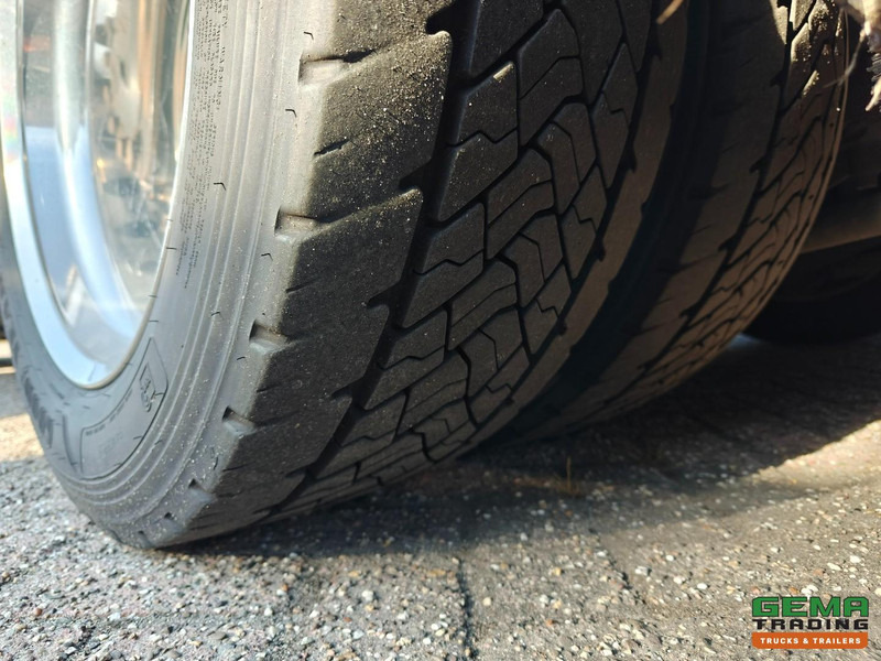 Araba taşıyıcı kamyon DAF XF 440 FAS 6x2 SuperSpaceCab Euro6C - Retarder + Recker 3-Assige Aanhanger - Wielkuipen - Hydraulische knik en uitschuifbaar - 02/2026 APK: fotoğraf 20 Araba taşıyıcı kamyon DAF XF 440 FAS 6x2 SuperSpaceCab Euro6C - Retarder + Recker 3-Assige Aanhanger - Wielkuipen - Hydraulische knik en uitschuifbaar - 02/2026 APK: fotoğraf 20