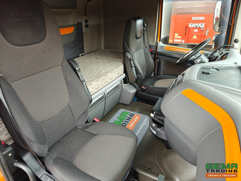 Araba taşıyıcı kamyon DAF XF 440 FAS 6x2 SuperSpaceCab Euro6C - Retarder + Recker 3-Assige Aanhanger - Wielkuipen - Hydraulische knik en uitschuifbaar - 02/2026 APK: fotoğraf 16 Araba taşıyıcı kamyon DAF XF 440 FAS 6x2 SuperSpaceCab Euro6C - Retarder + Recker 3-Assige Aanhanger - Wielkuipen - Hydraulische knik en uitschuifbaar - 02/2026 APK: fotoğraf 16