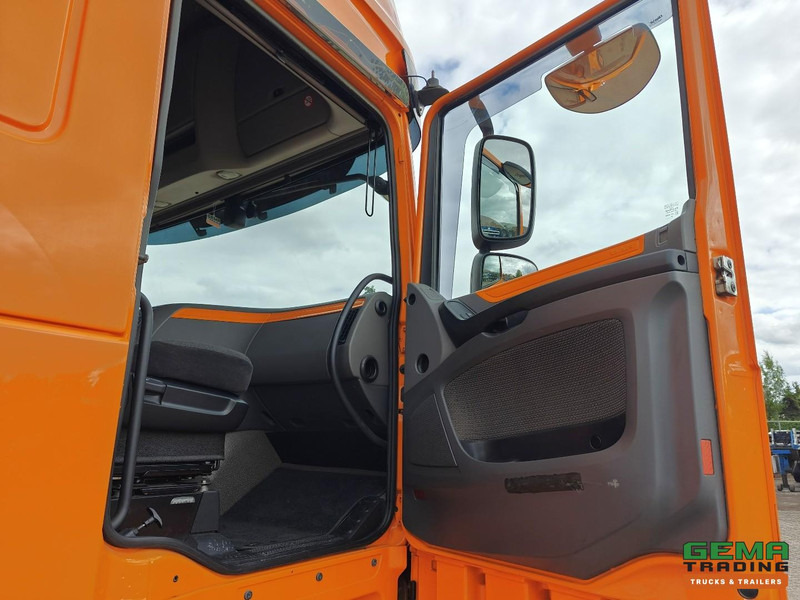 Araba taşıyıcı kamyon DAF XF 440 FAS 6x2 SuperSpaceCab Euro6C - Retarder + Recker 3-Assige Aanhanger - Wielkuipen - Hydraulische knik en uitschuifbaar - 02/2026 APK: fotoğraf 13 Araba taşıyıcı kamyon DAF XF 440 FAS 6x2 SuperSpaceCab Euro6C - Retarder + Recker 3-Assige Aanhanger - Wielkuipen - Hydraulische knik en uitschuifbaar - 02/2026 APK: fotoğraf 13