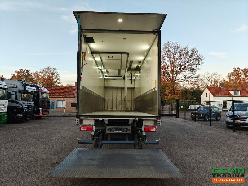 DAF XF 450 FAS 6x2 Superspacecab Euro6 - Koel-VriesBak 9.5m + Carrier Supra 1250Mt + Laadklep 2500kg - 331.000km Origineel! - Refrijeratör kamyon: fotoğraf 5 DAF XF 450 FAS 6x2 Superspacecab Euro6 - Koel-VriesBak 9.5m + Carrier Supra 1250Mt + Laadklep 2500kg - 331.000km Origineel! - Refrijeratör kamyon: fotoğraf 5