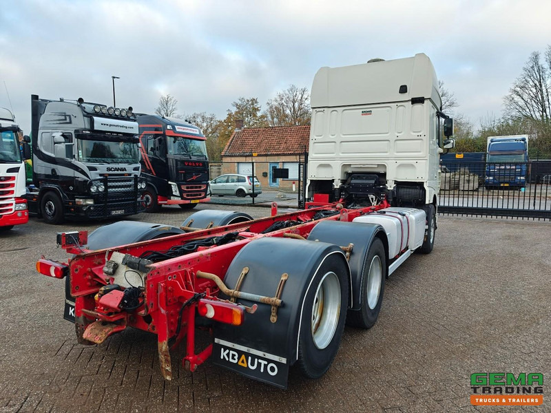 DAF XF 510 FAS 6x2 Superspacecab Euro6 - Retarder - Vollucht - 10Tires - ChassisCabine - LiftAs - VBG Vangmuilkoppeling - Navi - Şasi kamyon: fotoğraf 3 DAF XF 510 FAS 6x2 Superspacecab Euro6 - Retarder - Vollucht - 10Tires - ChassisCabine - LiftAs - VBG Vangmuilkoppeling - Navi - Şasi kamyon: fotoğraf 3