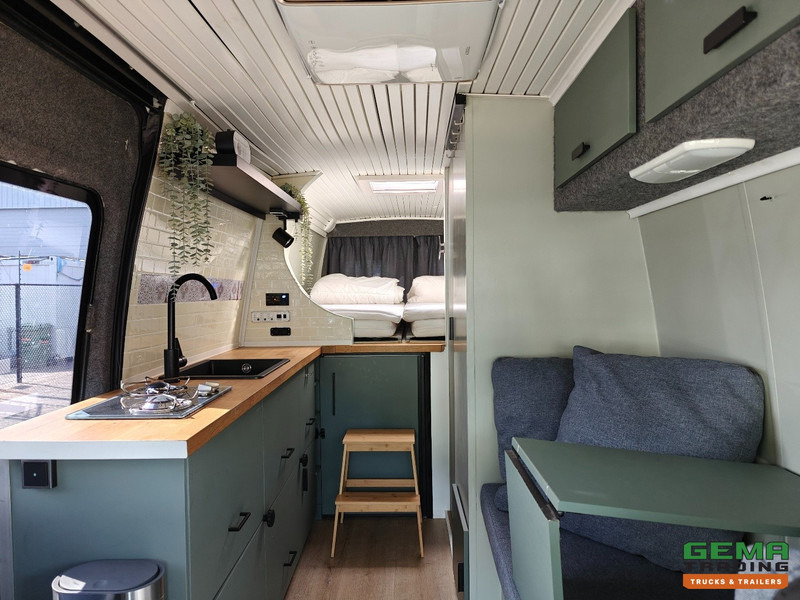 Iveco Daily 5-130 2 Persoons Camper - Airco/Boiler/Toilet - 134.000km - Fiamma Luifel - Fietsendrager - 05/2026 APK - Camper van: fotoğraf 5 Iveco Daily 5-130 2 Persoons Camper - Airco/Boiler/Toilet - 134.000km - Fiamma Luifel - Fietsendrager - 05/2026 APK - Camper van: fotoğraf 5