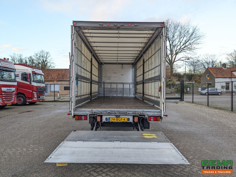MAN TGL 12.220 4x2 Daycab Euro6 - SchuifzeilenBak 7.2M + Laadklep 2000kg - Rongpotten - Zijdeuren 04/2025APK - Tenteli kamyon: fotoğraf 4 MAN TGL 12.220 4x2 Daycab Euro6 - SchuifzeilenBak 7.2M + Laadklep 2000kg - Rongpotten - Zijdeuren 04/2025APK - Tenteli kamyon: fotoğraf 4