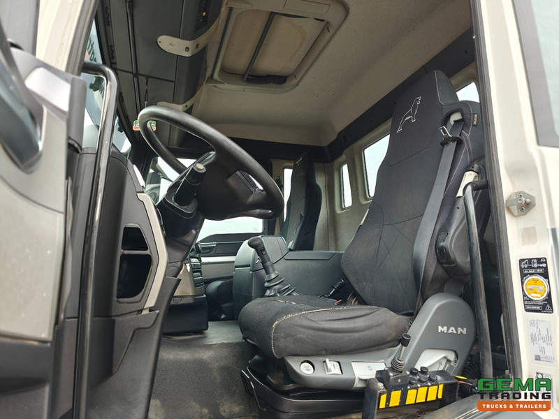 MAN TGS-TGX 26.440 6x4 Dagcabine Euro5 - AJK 20T HaakarmSysteem - Volledig Bladgeveerd - Naafreductie - Handgeschakeld - Kancalı yükleyici kamyon: fotoğraf 5 MAN TGS-TGX 26.440 6x4 Dagcabine Euro5 - AJK 20T HaakarmSysteem - Volledig Bladgeveerd - Naafreductie - Handgeschakeld - Kancalı yükleyici kamyon: fotoğraf 5