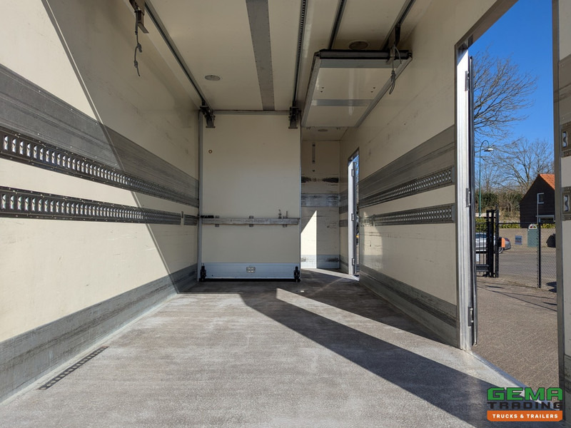 Refrijeratör kamyon Mercedes-Benz ATEGO 1222 L 4x2 Dagcab Euro5 - Koel-Vriesbak 6.3M - Carrier Supra 950MT + Laadklep 2000KG - Zijdeuren: fotoğraf 10