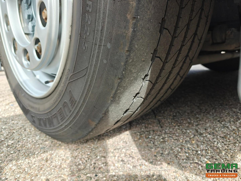 Kapalı kasa kamyon Mercedes-Benz Actros 2645 6x2 Gigaspace Euro6 + 3Axle Trailer -  115m³ VolumeCombi - Dubbele Tanks - Moffet Aansluiting - HH Vloer - SMARTTacho V2: fotoğraf 20 Kapalı kasa kamyon Mercedes-Benz Actros 2645 6x2 Gigaspace Euro6 + 3Axle Trailer -  115m³ VolumeCombi - Dubbele Tanks - Moffet Aansluiting - HH Vloer - SMARTTacho V2: fotoğraf 20