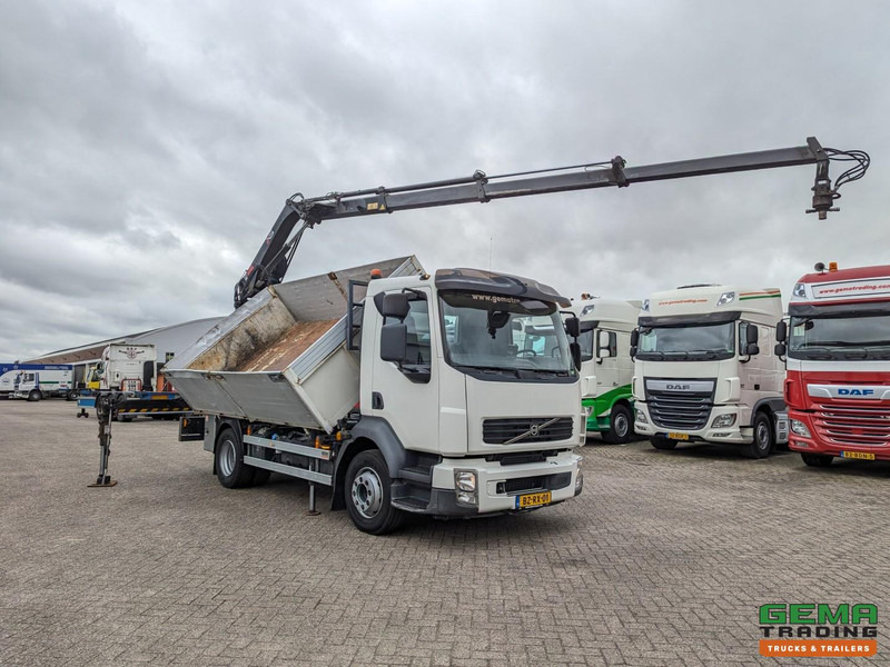 Volvo FL240 4x2 Dagcab Euro5 - 2 Zijdige Kipper + Kraan Hiab 088ES-3 HIDUO - RadioGrafisch - 39.900KM! - 11/2025APK - Damperli kamyon, Vinçli kamyon: fotoğraf 2 Volvo FL240 4x2 Dagcab Euro5 - 2 Zijdige Kipper + Kraan Hiab 088ES-3 HIDUO - RadioGrafisch - 39.900KM! - 11/2025APK - Damperli kamyon, Vinçli kamyon: fotoğraf 2