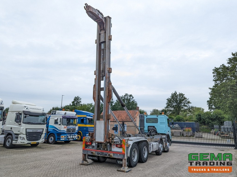 Volvo FMX410 8x4 /4 Daycab Euro5 - Haakarm 25T - CementSilo - RadioGrafisch - Hydr. Steunpoten - NaafReductie - Kancalı yükleyici kamyon: fotoğraf 3 Volvo FMX410 8x4 /4 Daycab Euro5 - Haakarm 25T - CementSilo - RadioGrafisch - Hydr. Steunpoten - NaafReductie - Kancalı yükleyici kamyon: fotoğraf 3