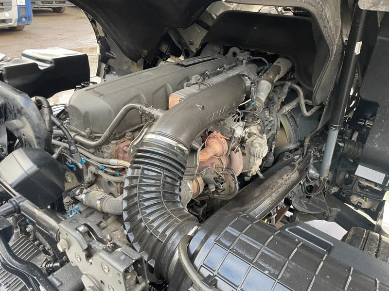 Çekici DAF XF 106.460 4X2 Tractor-unit Spring/Air Retarder Euro6: fotoğraf 13