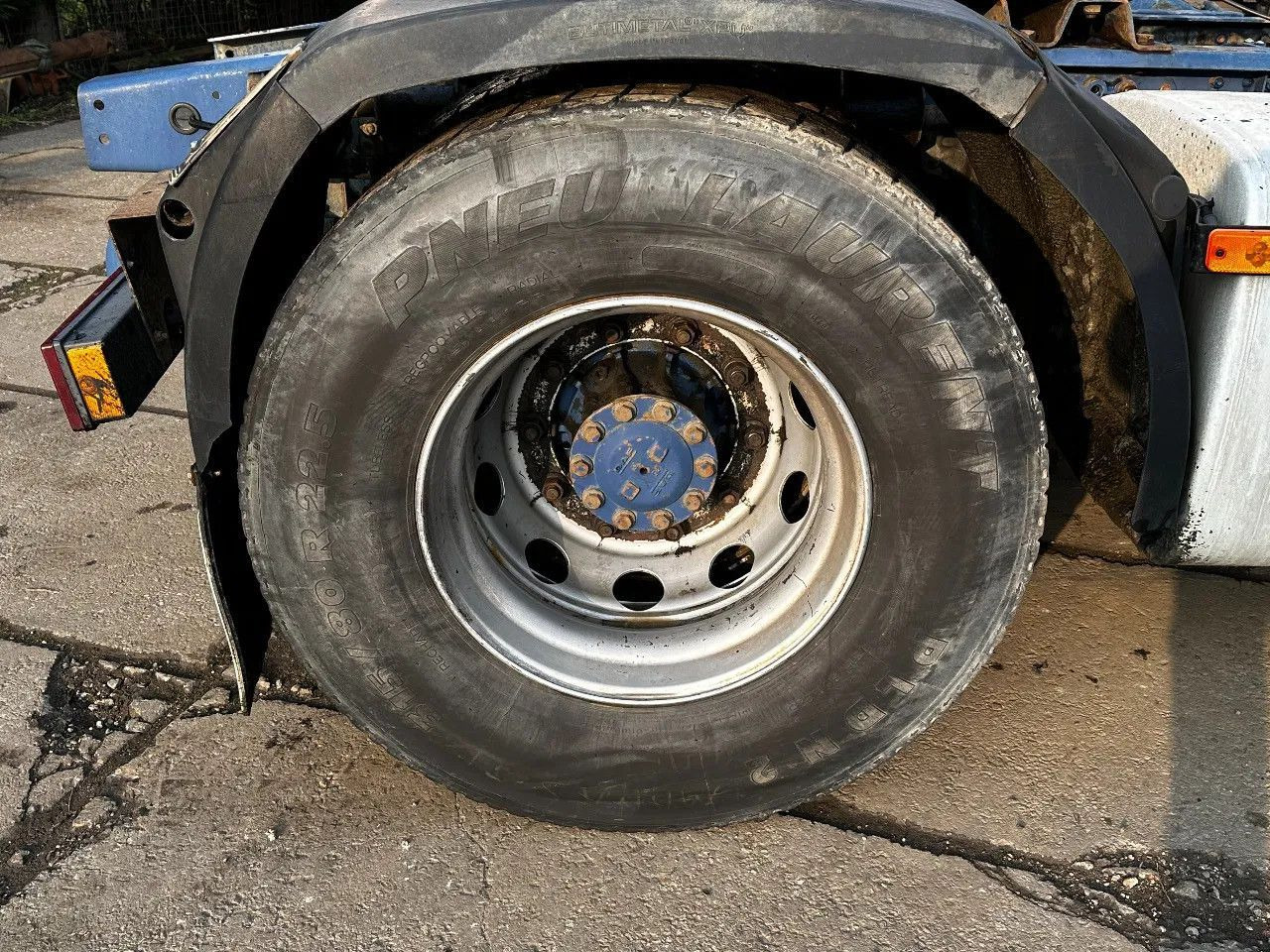 DAF XF 95.380 4X2 Tractor-unit Spring/Air ZF Manual DAF XF 95.380 4X2 Tractor-unit Spring/Air ZF Manual - Çekici: fotoğraf 5 DAF XF 95.380 4X2 Tractor-unit Spring/Air ZF Manual DAF XF 95.380 4X2 Tractor-unit Spring/Air ZF Manual - Çekici: fotoğraf 5