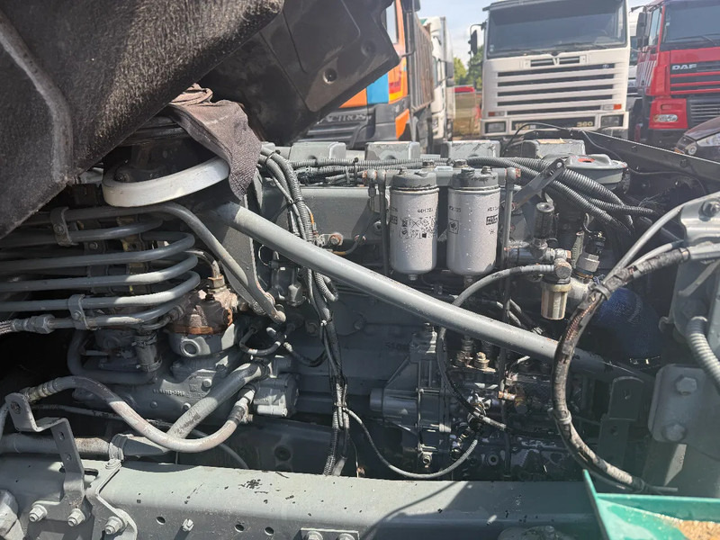 Çekici MAN 19.403 4X2 Tractor-unit Spring/Air ZF Manual Gear Low cabine: fotoğraf 18 Çekici MAN 19.403 4X2 Tractor-unit Spring/Air ZF Manual Gear Low cabine: fotoğraf 18