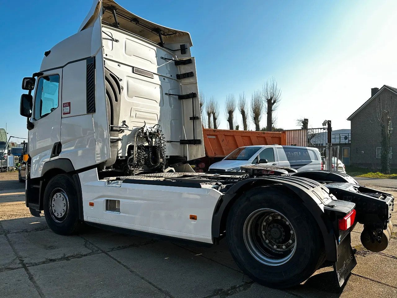 Renault T460 4X2 Tractor-unit Spring/Air PROD2019 Retard - Çekici: fotoğraf 3 Renault T460 4X2 Tractor-unit Spring/Air PROD2019 Retard - Çekici: fotoğraf 3