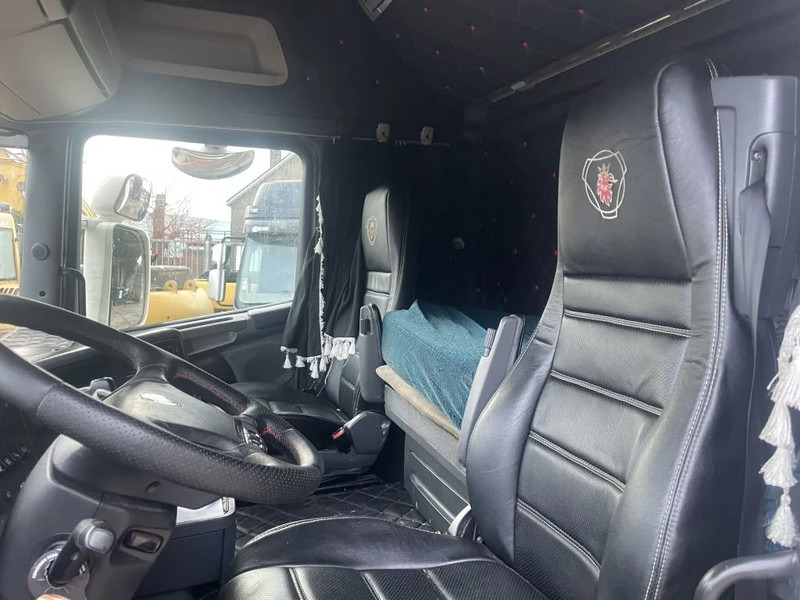 Çekici Scania R560 V8 4X2 Tractor-unit Retarder Euro5: fotoğraf 10 Çekici Scania R560 V8 4X2 Tractor-unit Retarder Euro5: fotoğraf 10