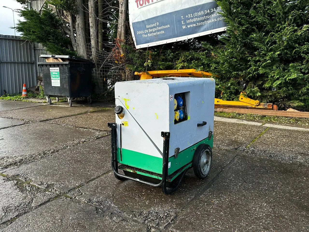 Pramac P6000S2 6KVA Generator Pramac P6000S2 6KVA Generator - Elektrikli jeneratör: fotoğraf 3 Pramac P6000S2 6KVA Generator Pramac P6000S2 6KVA Generator - Elektrikli jeneratör: fotoğraf 3