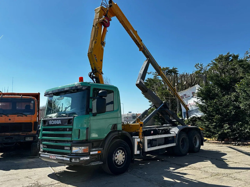 Scania P114-380 6X2 Ampirol + Heila 13000 5T Crane Manual Gear - Konteynır taşıyıcı/ Yedek karoser kamyon: fotoğraf 2 Scania P114-380 6X2 Ampirol + Heila 13000 5T Crane Manual Gear - Konteynır taşıyıcı/ Yedek karoser kamyon: fotoğraf 2