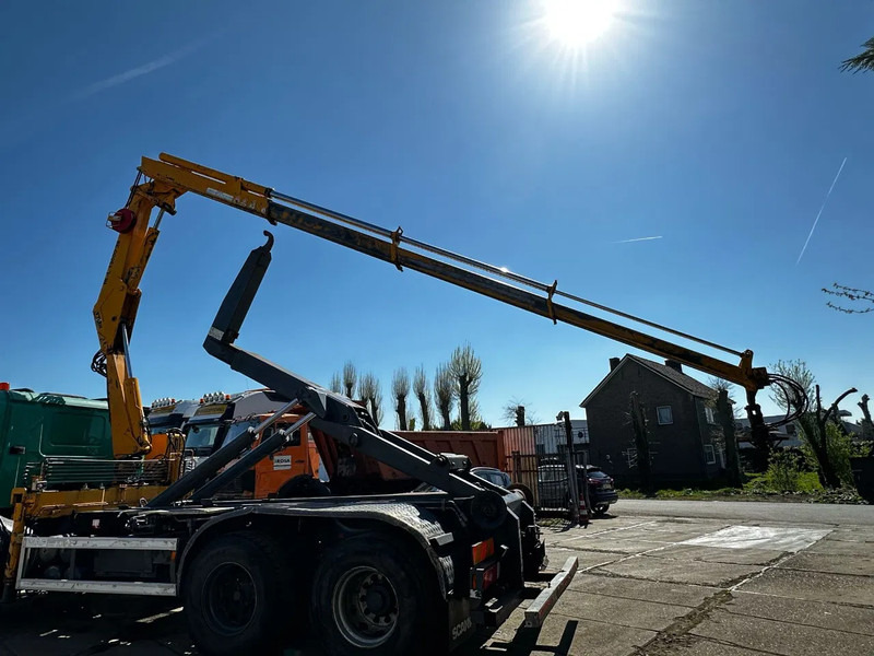 Scania P114-380 6X2 Ampirol + Heila 13000 5T Crane Manual Gear - Konteynır taşıyıcı/ Yedek karoser kamyon: fotoğraf 4 Scania P114-380 6X2 Ampirol + Heila 13000 5T Crane Manual Gear - Konteynır taşıyıcı/ Yedek karoser kamyon: fotoğraf 4