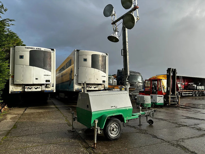 Terex AL4050 Towerlight 4X1000 Watt Lights - Aydınlatma kulesi: fotoğraf 5 Terex AL4050 Towerlight 4X1000 Watt Lights - Aydınlatma kulesi: fotoğraf 5