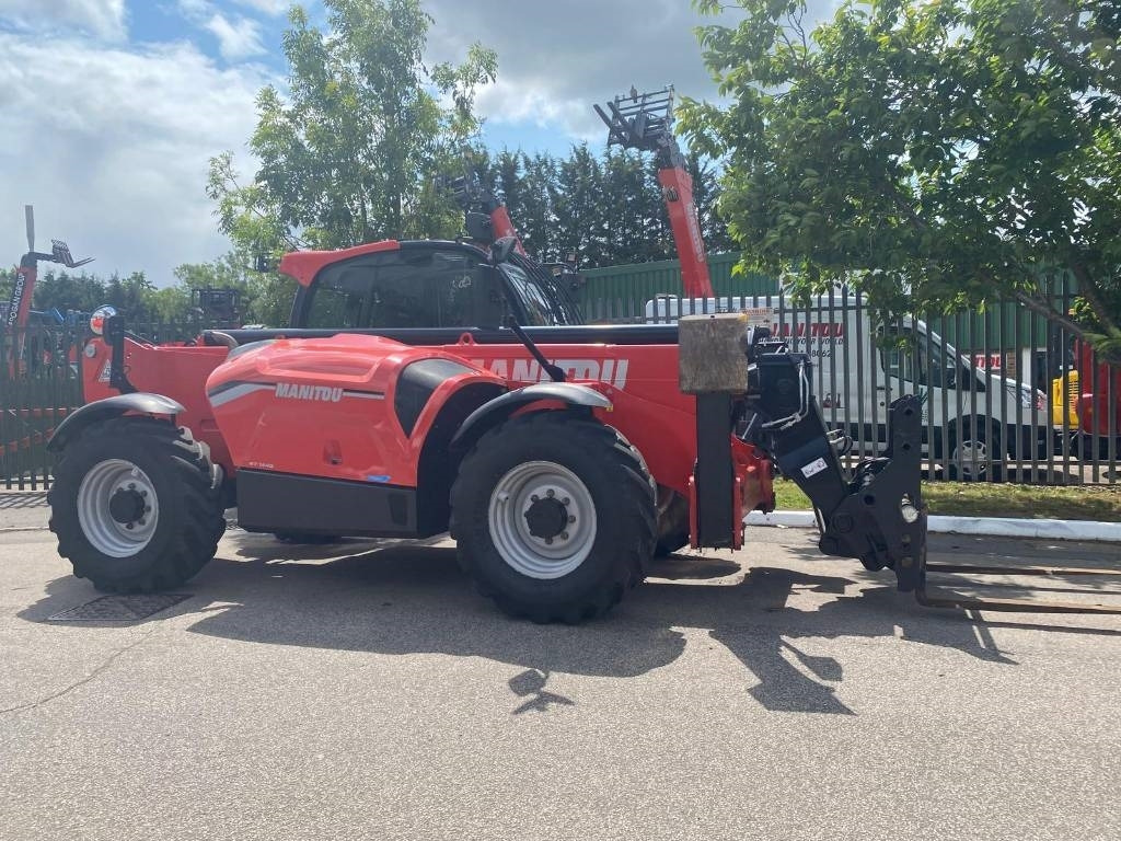 Manitou MT 1440 - Teleskopik yükleyici: fotoğraf 3 Manitou MT 1440 - Teleskopik yükleyici: fotoğraf 3
