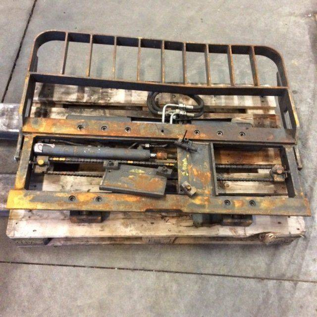 Kaup Fork positioner with separate sideshift - Ataşman: fotoğraf 1 Kaup Fork positioner with separate sideshift - Ataşman: fotoğraf 1