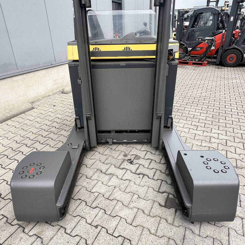 Atlet UFS250DTFVRE480 - 4 yönlü reach truck: fotoğraf 3 Atlet UFS250DTFVRE480 - 4 yönlü reach truck: fotoğraf 3
