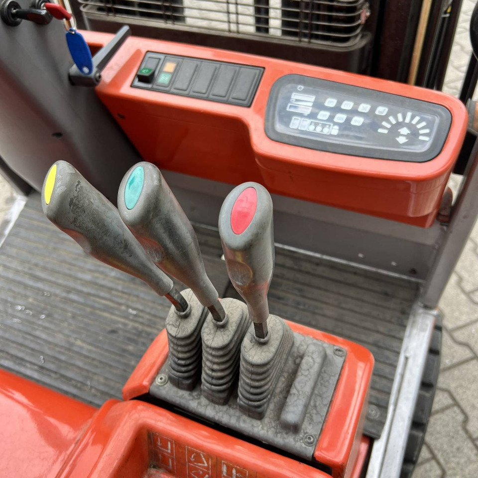 BT CBE18T - Elektrikli forklift: fotoğraf 4 BT CBE18T - Elektrikli forklift: fotoğraf 4