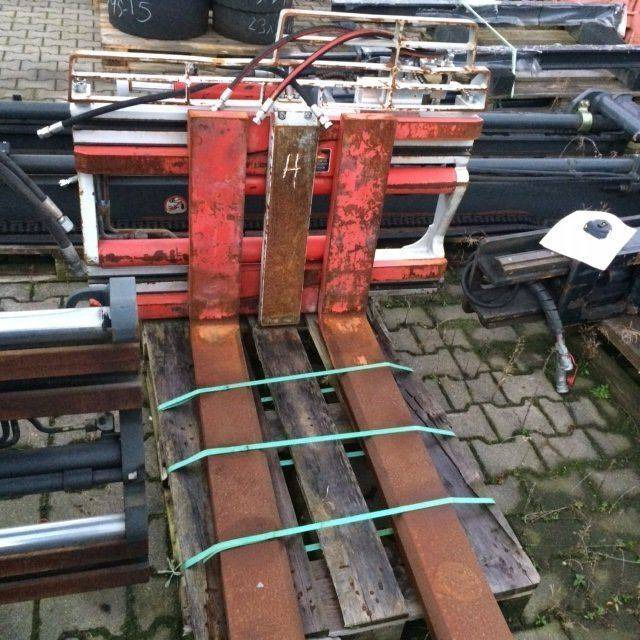 Dúrwen Fork Clamp with separate sideshift - Balya ataşman: fotoğraf 1 Dúrwen Fork Clamp with separate sideshift - Balya ataşman: fotoğraf 1