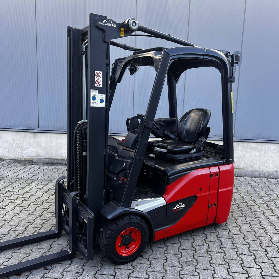 Linde E15 (386-02) EVO - Elektrikli forklift: fotoğraf 1 Linde E15 (386-02) EVO - Elektrikli forklift: fotoğraf 1