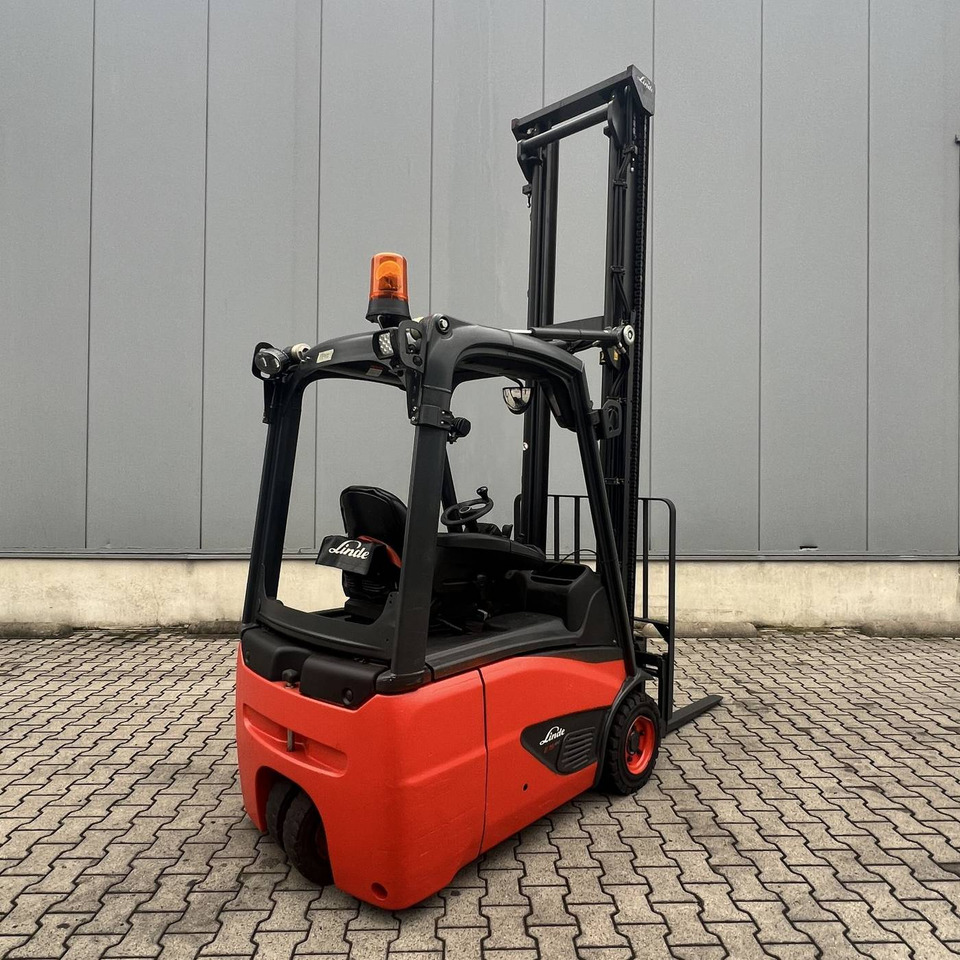 Linde E15 (386-02) EVO - Elektrikli forklift: fotoğraf 2 Linde E15 (386-02) EVO - Elektrikli forklift: fotoğraf 2