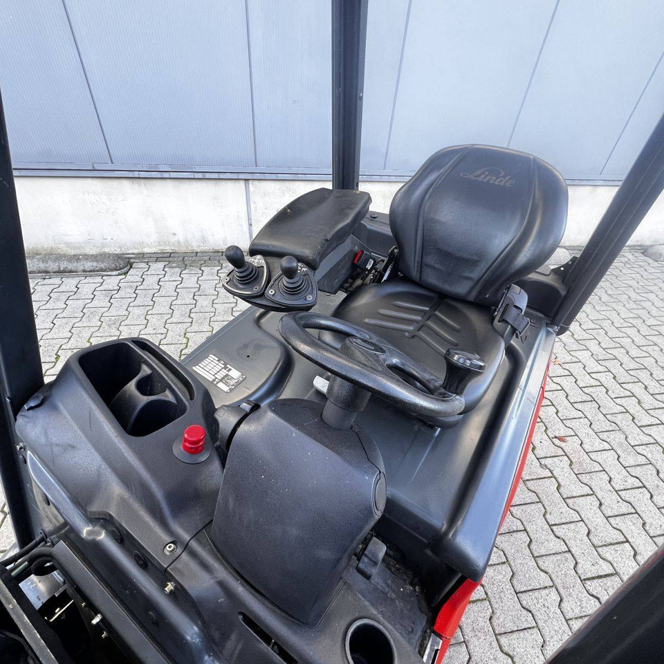 Linde E16 (386) - Elektrikli forklift: fotoğraf 3 Linde E16 (386) - Elektrikli forklift: fotoğraf 3