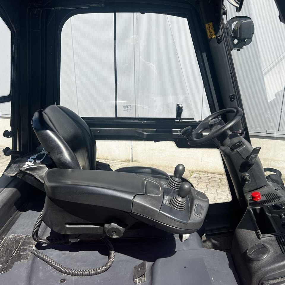 Linde E20PH (386-02) EVO - Elektrikli forklift: fotoğraf 3 Linde E20PH (386-02) EVO - Elektrikli forklift: fotoğraf 3