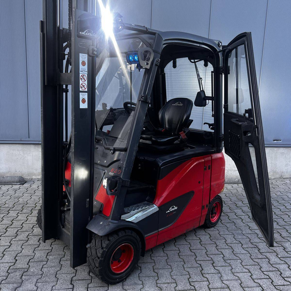 Linde E20PH (386-02) EVO - Elektrikli forklift: fotoğraf 4 Linde E20PH (386-02) EVO - Elektrikli forklift: fotoğraf 4