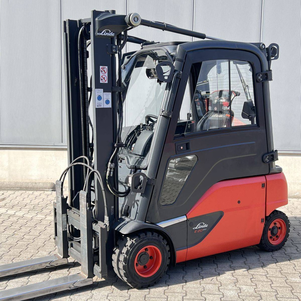 Linde E20PL (386-02) EVO - Elektrikli forklift: fotoğraf 1 Linde E20PL (386-02) EVO - Elektrikli forklift: fotoğraf 1