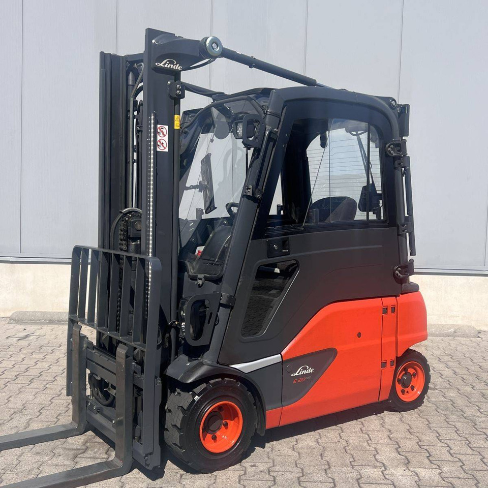 Linde E20PL (386-02) EVO - Elektrikli forklift: fotoğraf 1 Linde E20PL (386-02) EVO - Elektrikli forklift: fotoğraf 1