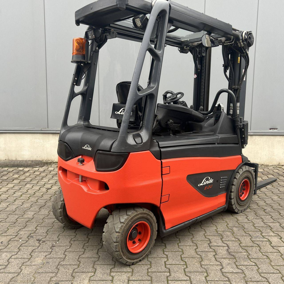 Linde E20R (387) Roadster - Elektrikli forklift: fotoğraf 4 Linde E20R (387) Roadster - Elektrikli forklift: fotoğraf 4