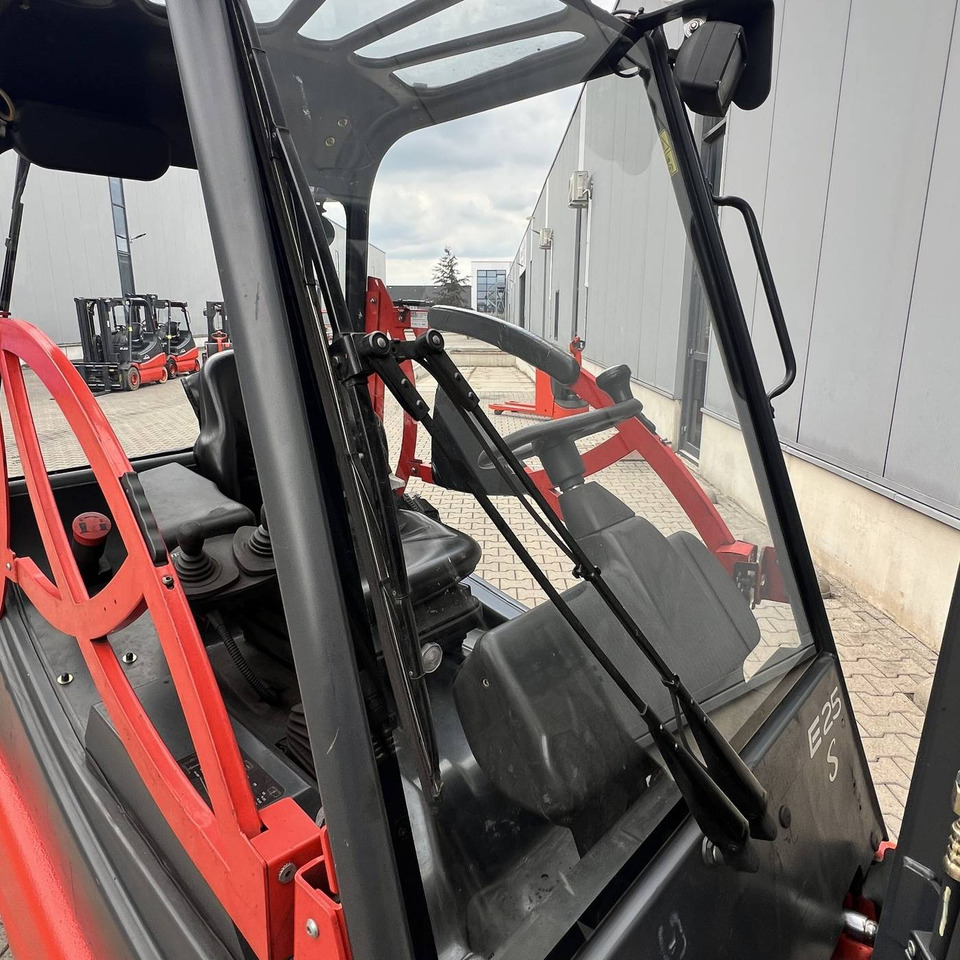 Linde E25S (336-03) - Elektrikli forklift: fotoğraf 3 Linde E25S (336-03) - Elektrikli forklift: fotoğraf 3