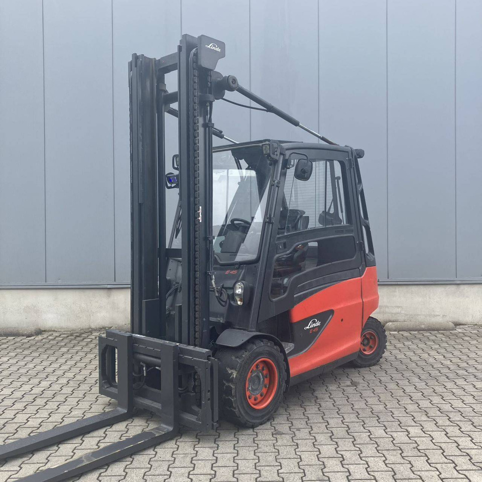 Linde E45/600HL (388) - Elektrikli forklift: fotoğraf 1 Linde E45/600HL (388) - Elektrikli forklift: fotoğraf 1