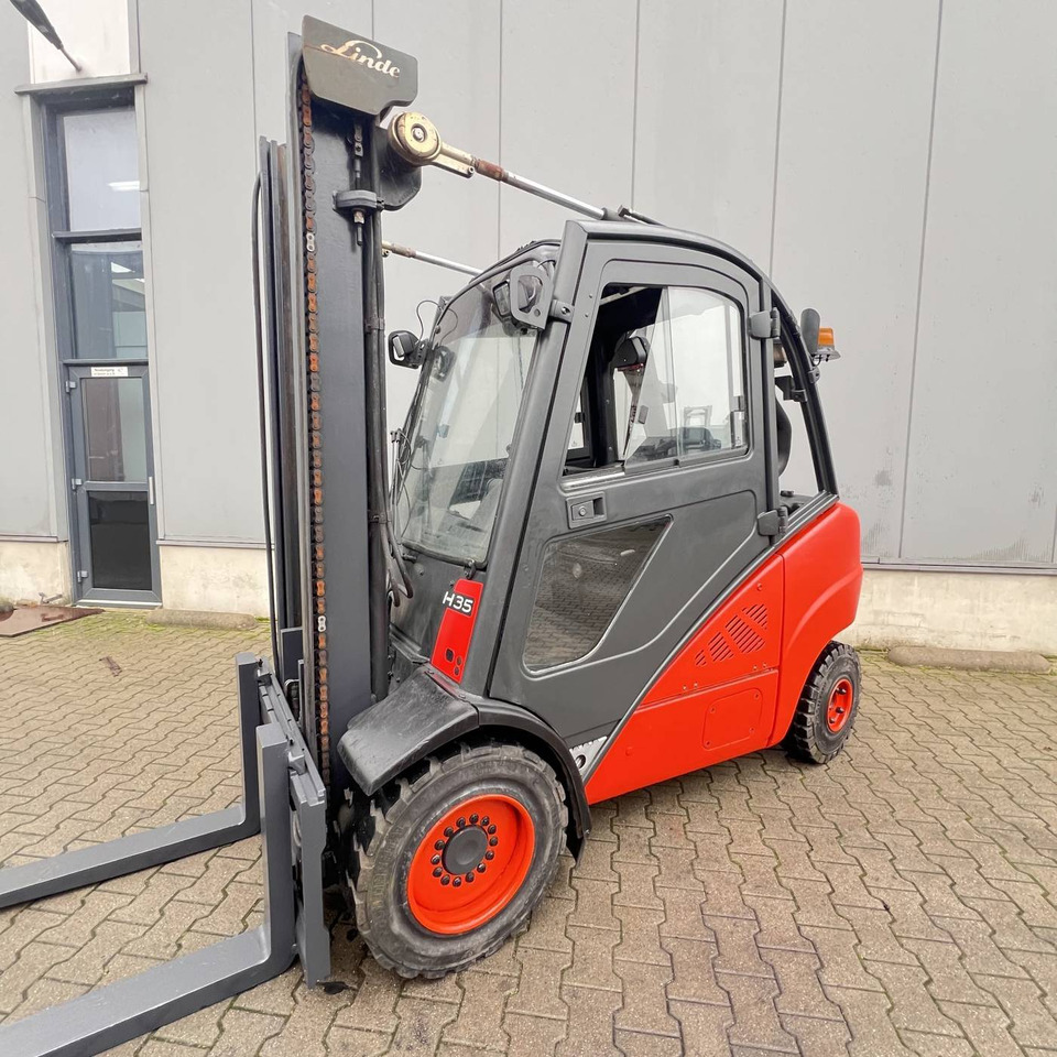 Linde H30D (393) - Dizel forklift: fotoğraf 1 Linde H30D (393) - Dizel forklift: fotoğraf 1