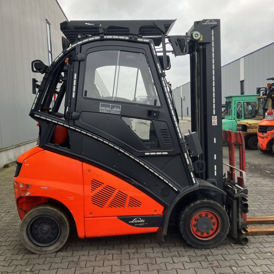 Linde H40T (394-02) Beverage - LPG forklift: fotoğraf 2 Linde H40T (394-02) Beverage - LPG forklift: fotoğraf 2