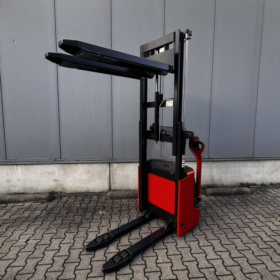 Linde L12 (1172) - Istif makinası: fotoğraf 3 Linde L12 (1172) - Istif makinası: fotoğraf 3