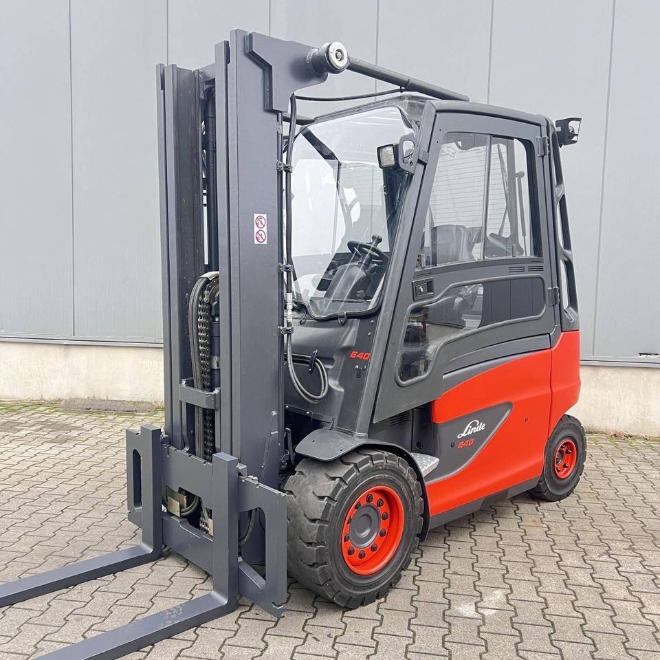 Linde Linde E40/600H (388) - Elektrikli forklift: fotoğraf 1 Linde Linde E40/600H (388) - Elektrikli forklift: fotoğraf 1