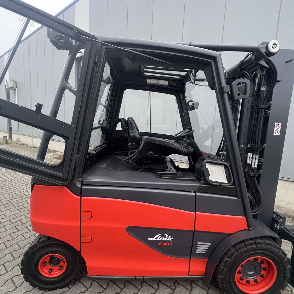 Linde Linde E40/600H (388) - Elektrikli forklift: fotoğraf 3 Linde Linde E40/600H (388) - Elektrikli forklift: fotoğraf 3