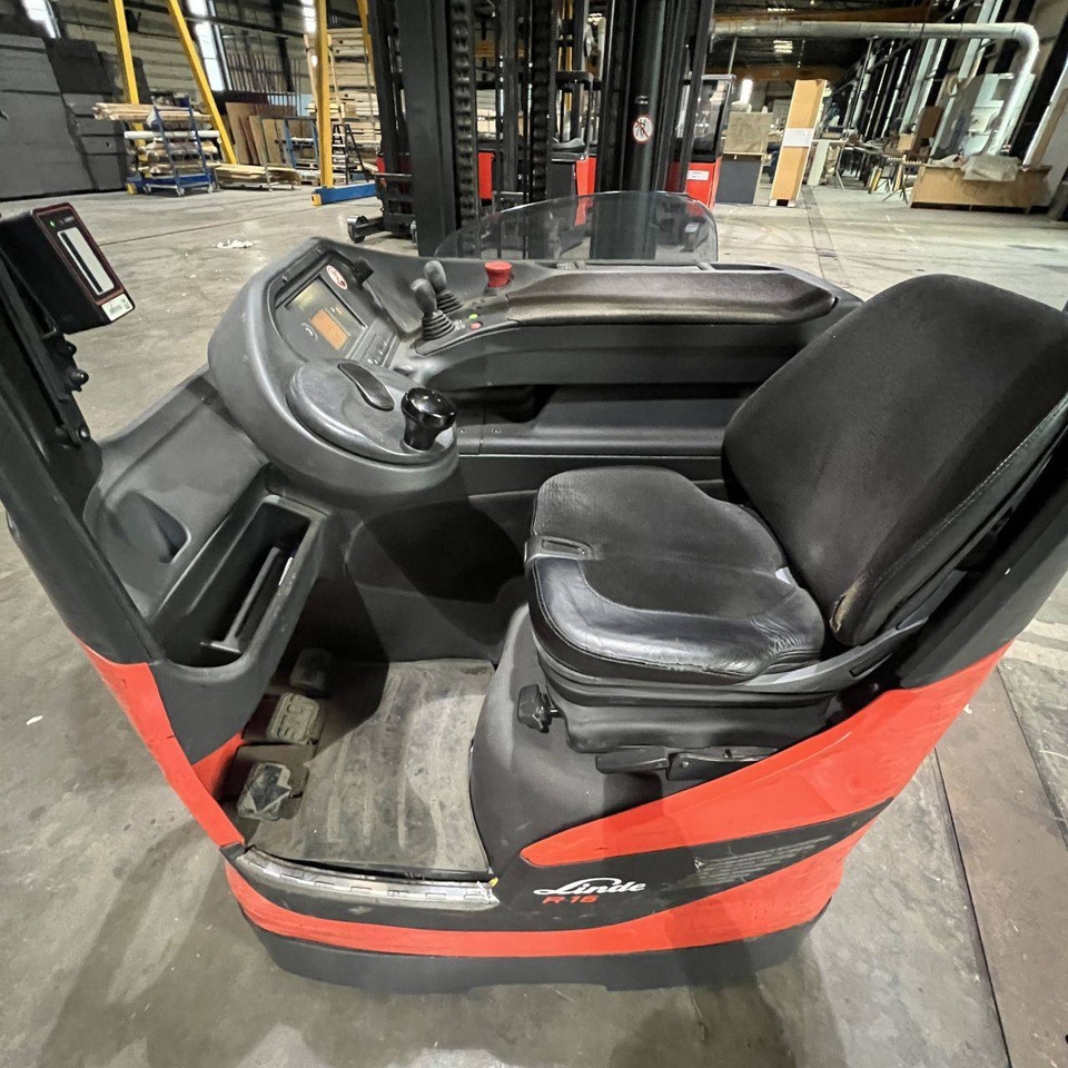 Linde R16HD (1120) - Reach truck: fotoğraf 4 Linde R16HD (1120) - Reach truck: fotoğraf 4